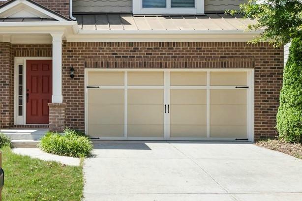 Garage Door Repairs & Installation